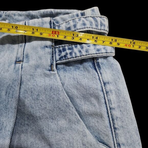Garage Denim 80's Mom Jeans Light Wash Women Sz 05/27 Pleated Front Pockets - Picture 4 of 10